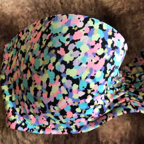 Victoria’s Secret Bikini Top - Picture 3 of 7